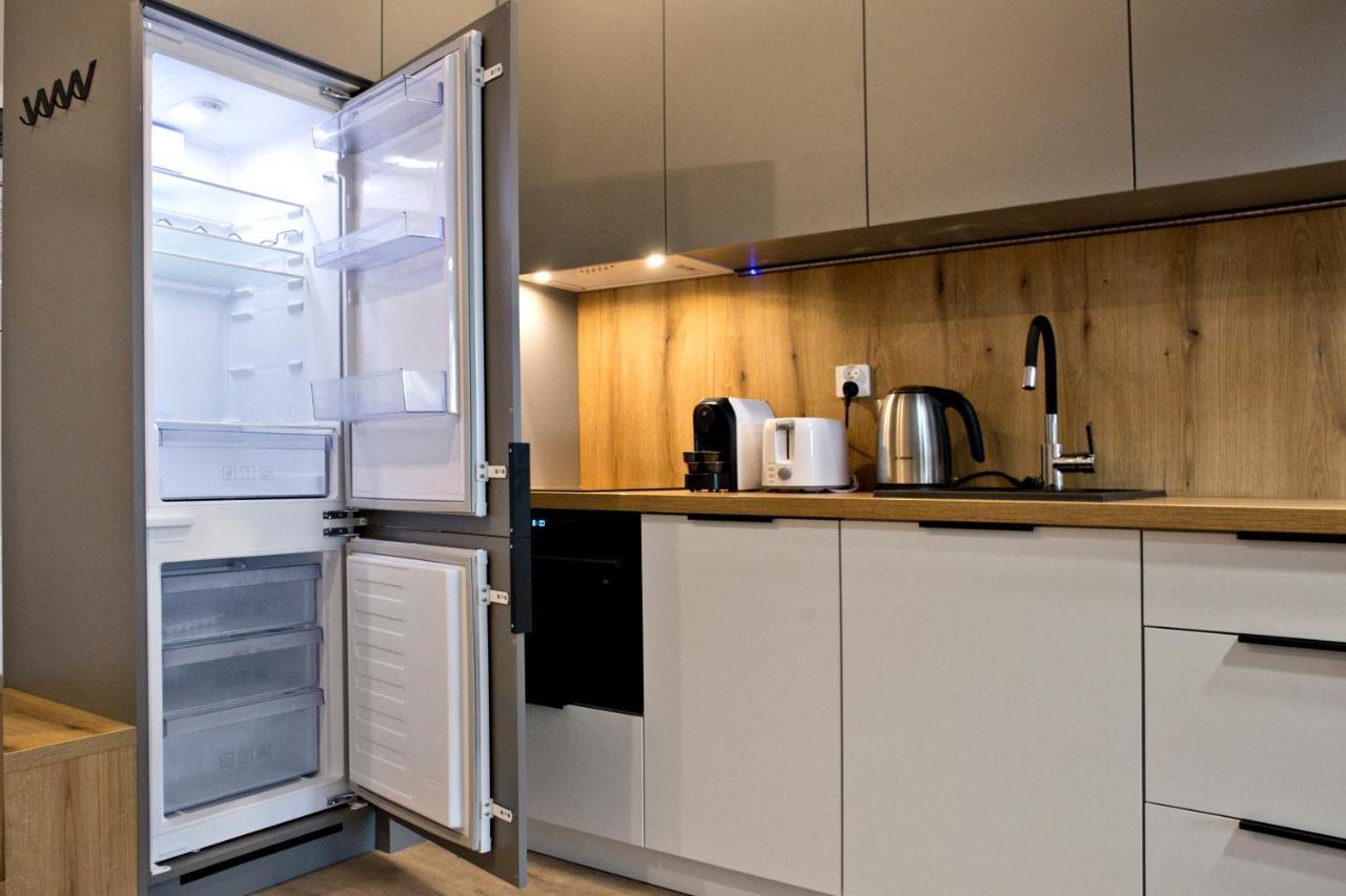 P&O Corporate Serviced Apartments Cybernetyki Варшава Екстериор снимка