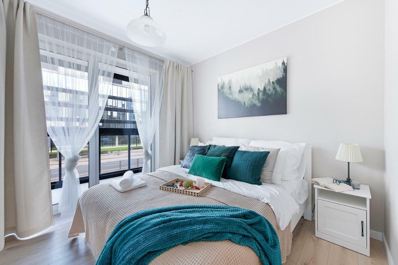 P&O Corporate Serviced Apartments Cybernetyki Варшава Екстериор снимка